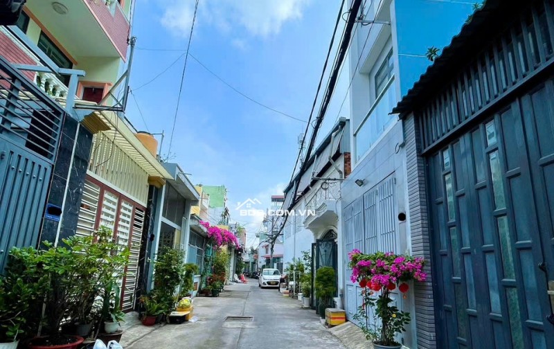 6 tỷ 6 - 91 m2- Hẻm Xe tải- gần Lottemat Nguyễn  Văn lượng